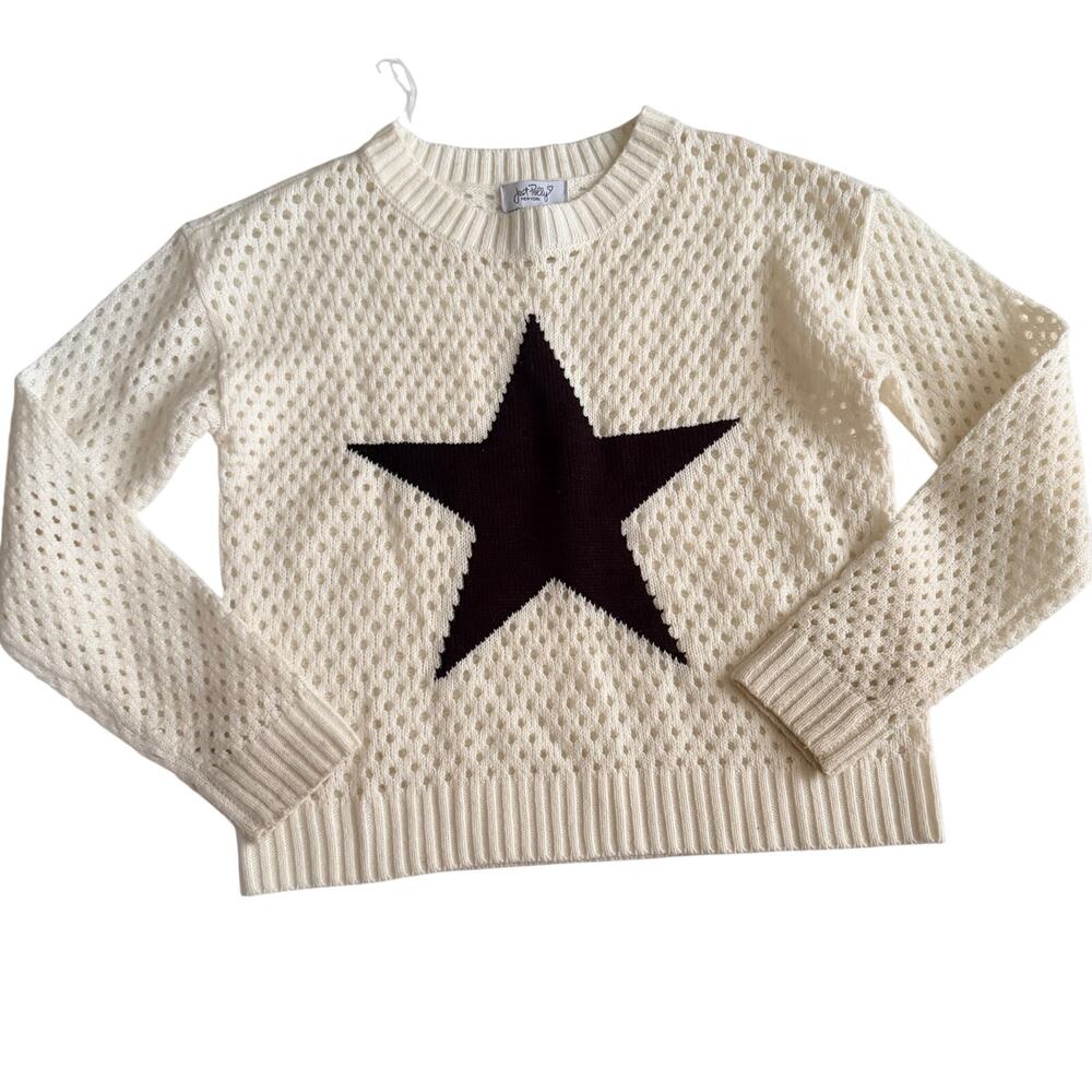 Just Polly New York Junior's Cream & Black Star Long Sleeve Sweater - Picture 3 of 7